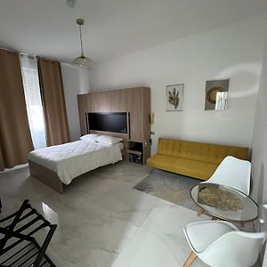 Private Bathroom King Room